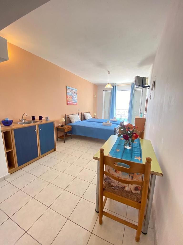 Casa De Blue Apartment Lourdata  Exterior photo