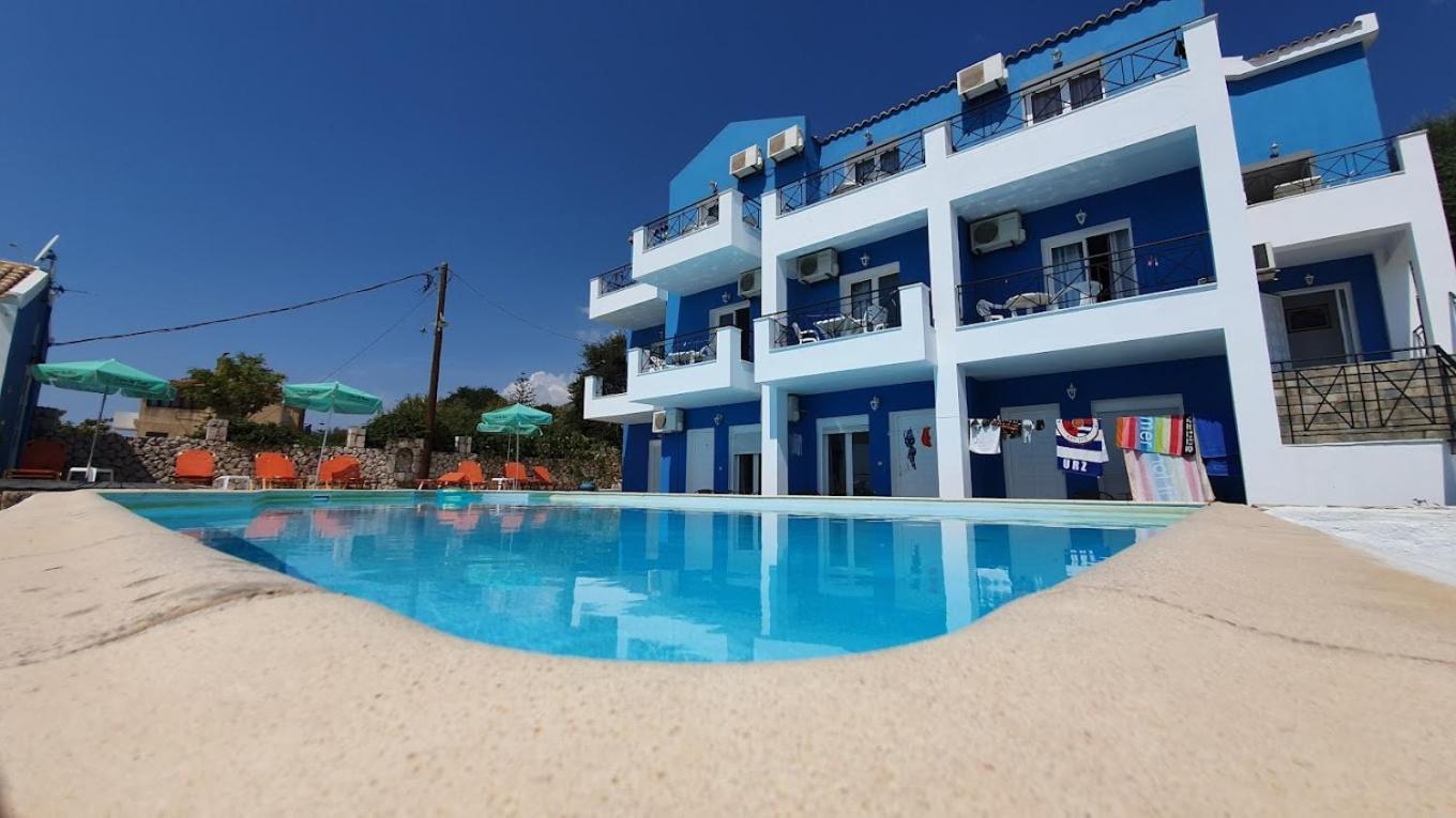 Casa De Blue Apartment Lourdata  Exterior photo
